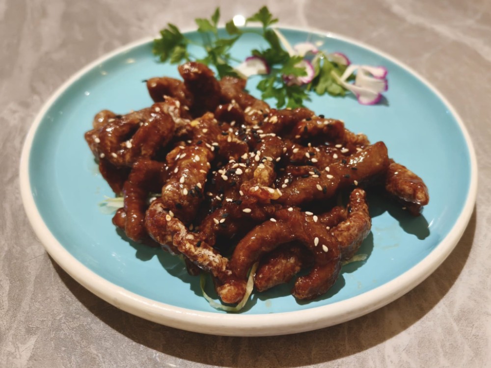 Modern Asian fusion cuisine at Yami Thai